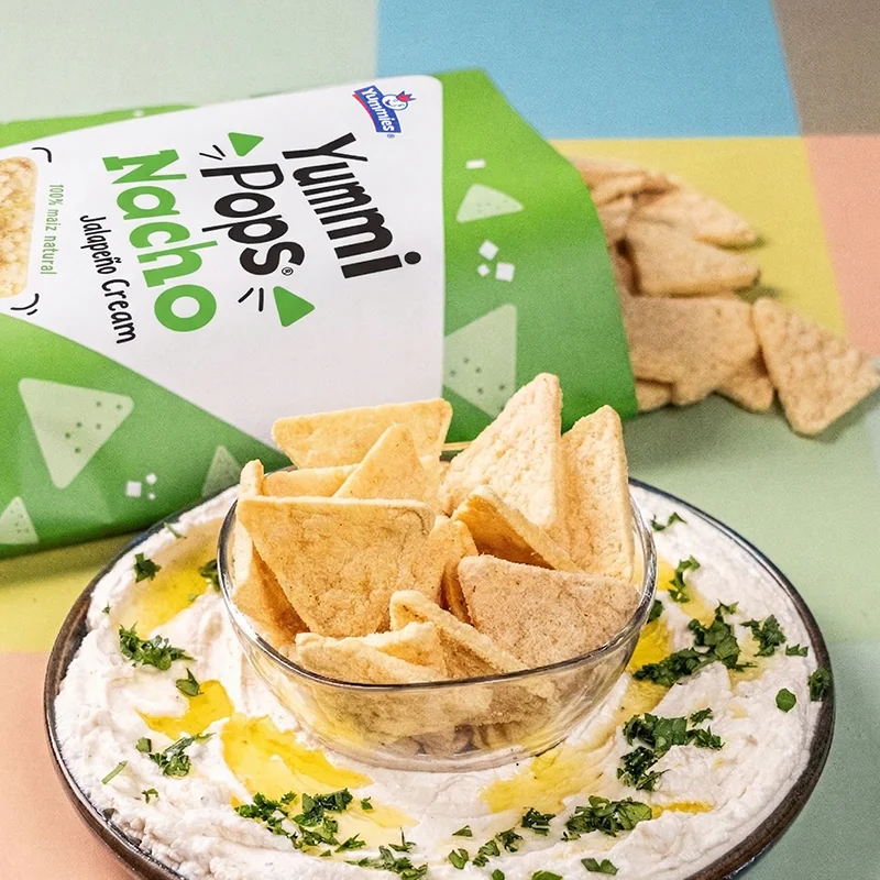 Dip de Ricotta Batido con Especias y Yummi Pops Nacho Jalapeño Cream