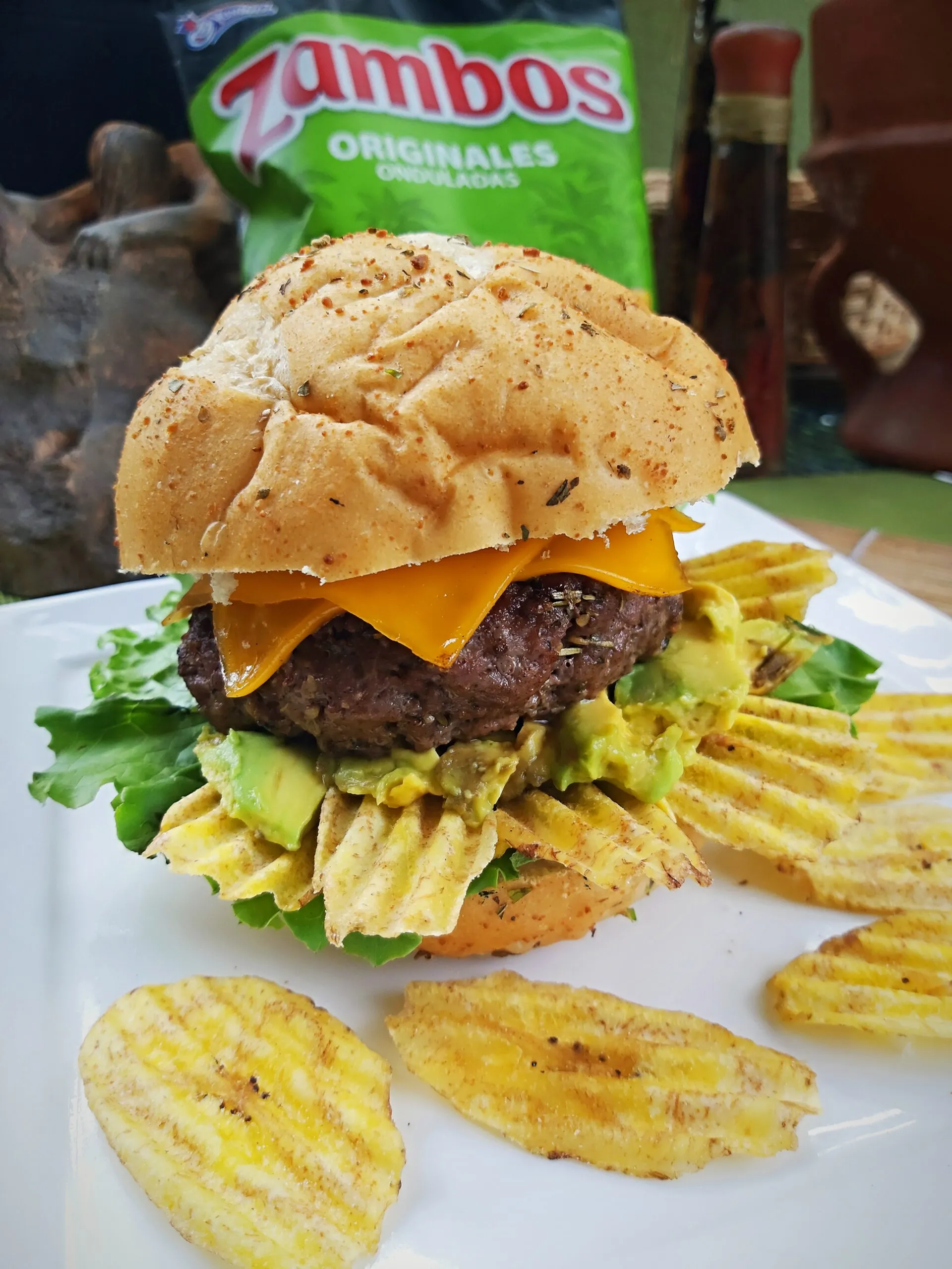 ZAMBOBURGER with Zambos Plantain Originals